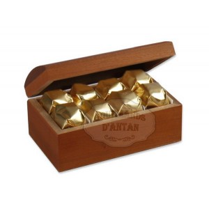 Marrons glacés d’Ardèche (x16) Sabaton - Coffret à charnière en bois massif 