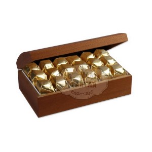 Marrons glacés d’Ardèche (x36) Sabaton - Coffret à charnière en bois massif 